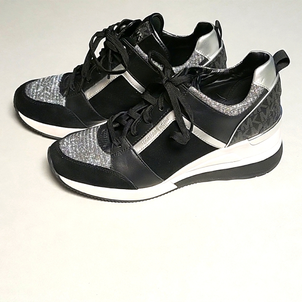 Michael Kors Georgie Trainer - Discontinued Color